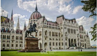 BUDAPEST PARLIAMENT BUILDING GUIDED TOUR IN SPANISH