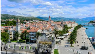 HALF DAY TOUR TO BLUE LAGOON & TROGIR CITY FROM SPLIT